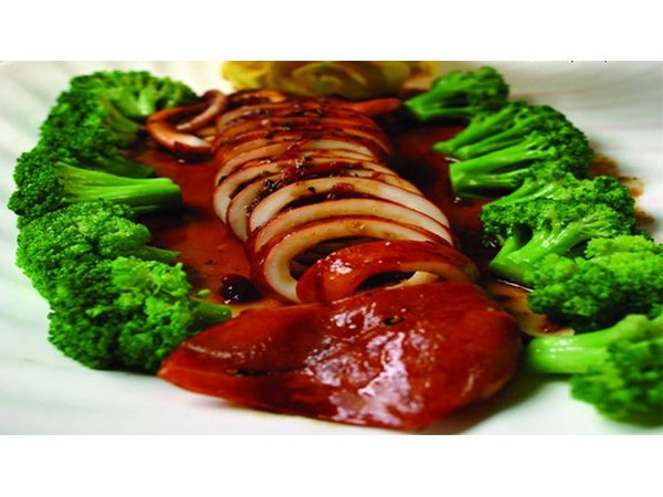 ‌食堂承包：从管理乱象到专业升级的突围之路